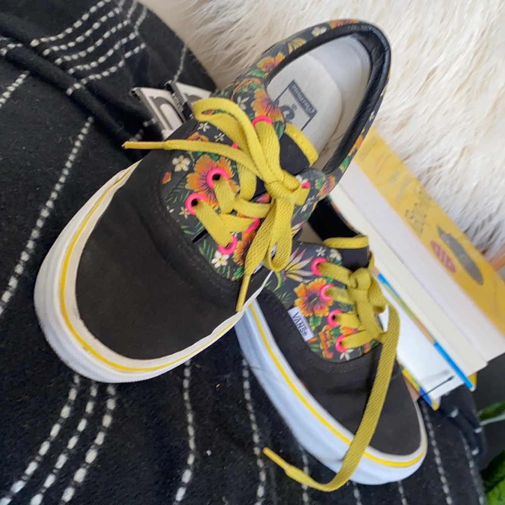 VANS unisex sneakers